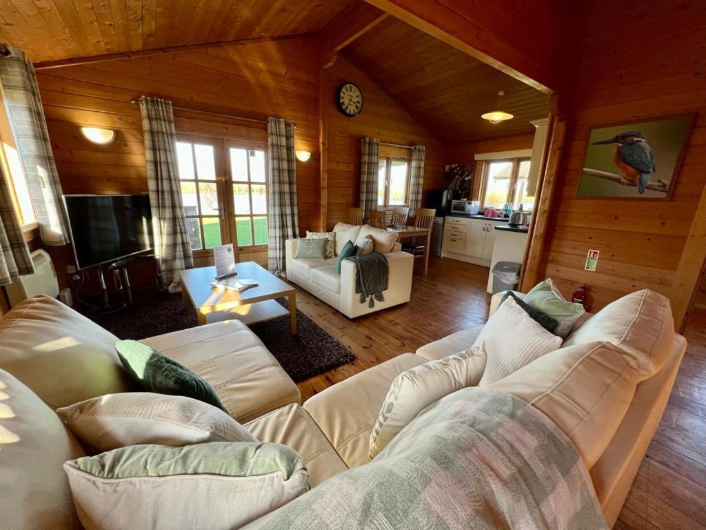 Reeds Lodge, Lake Pochard 사우스 체르니 외부 사진