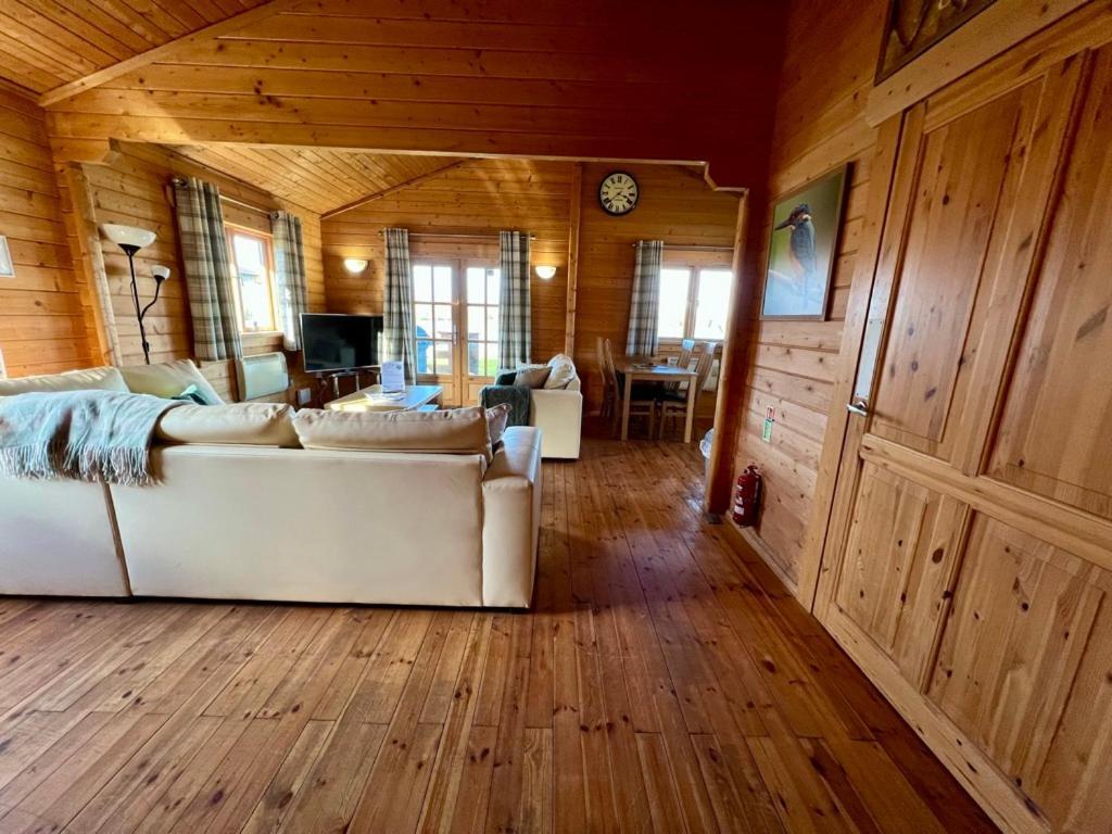 Reeds Lodge, Lake Pochard 사우스 체르니 외부 사진
